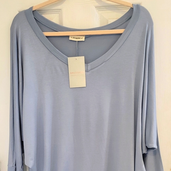 eesome NWT Dolman Sleeve Top Large - Picture 7 of 8